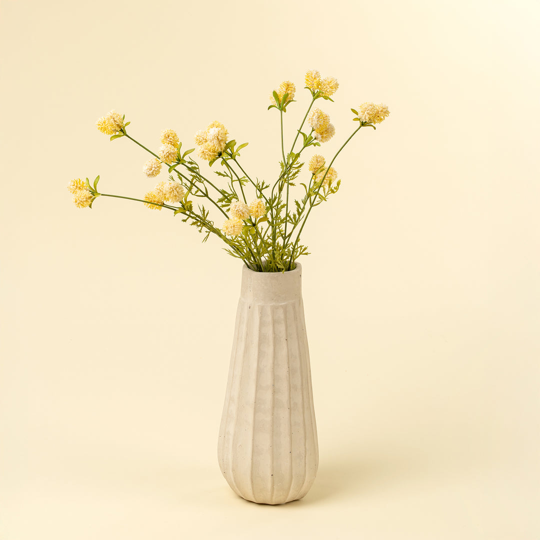 Dandelion Pom Pom Spray