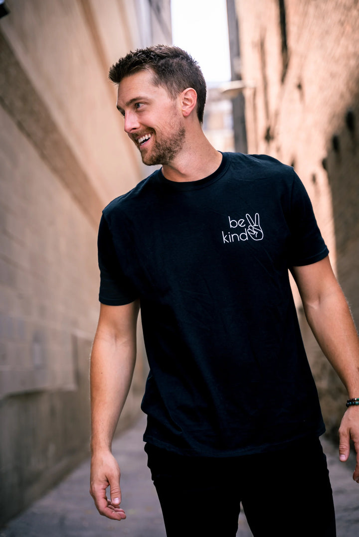 Be Kind T-Shirt- Black